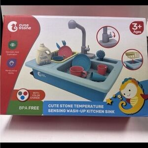 Cute stone color changing kitchen sink toy